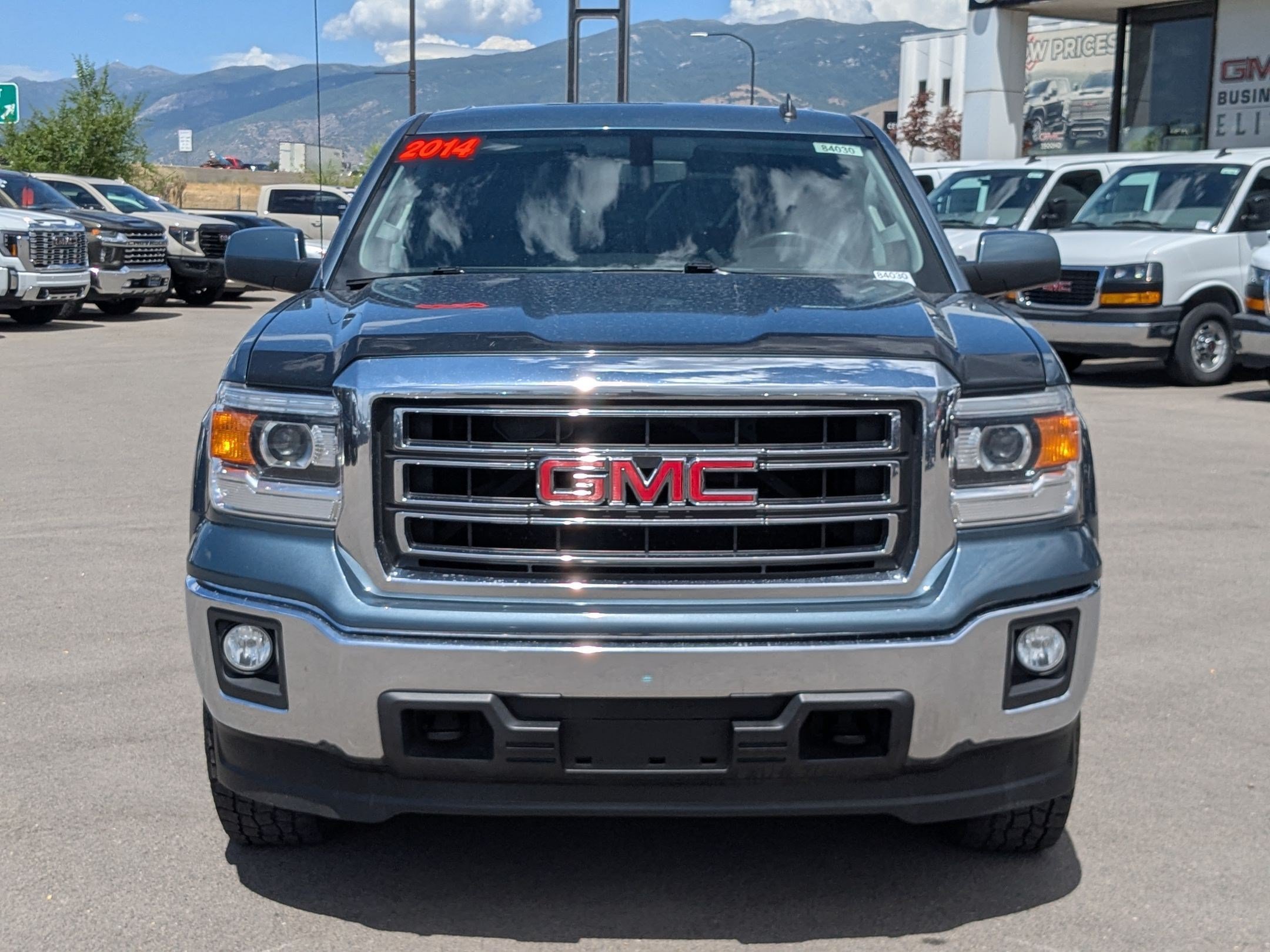 Used 2014 GMC Sierra 1500 SLE w/ Max Trailering Package AWD/4WD image 8