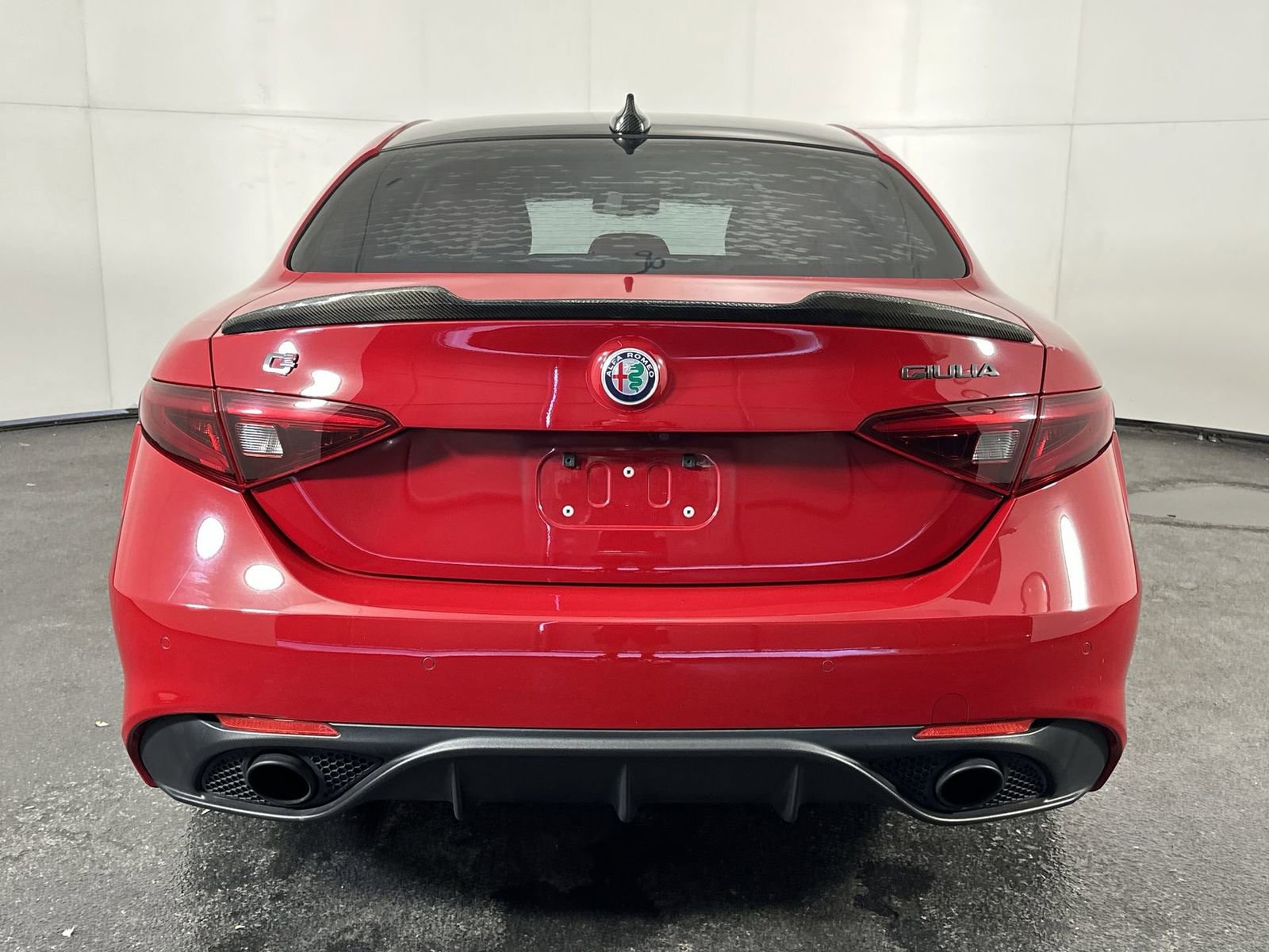 Used 2019 Alfa Romeo Giulia Ti Sport w/ Quick Order Package 22U Sport RWD image 7