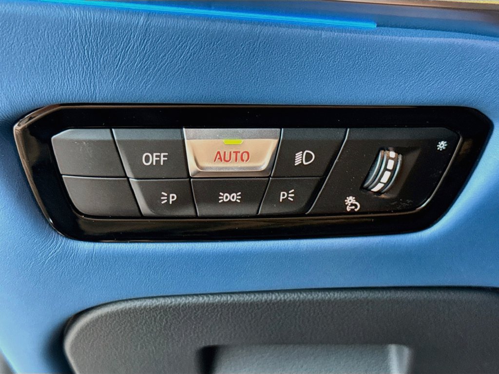 Used 2024 BMW M3 w/ Executive Package RWD image 11