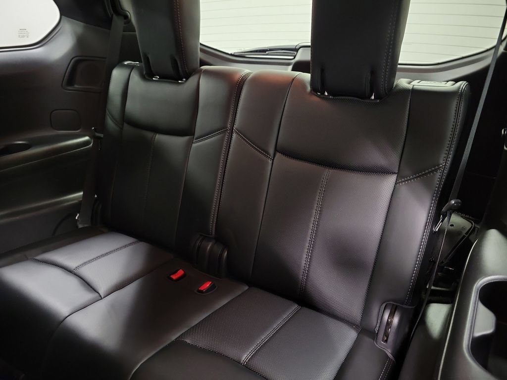 Used 2016 Nissan Pathfinder Platinum AWD/4WD image 34