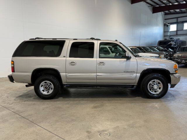 Used 2005 GMC Yukon XL 2500 SLT w/ SLT Preferred Equipment Group AWD/4WD image 7