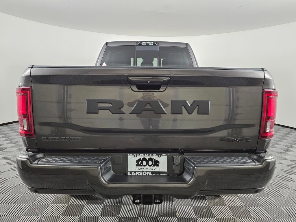 New 2026 RAM 2500 Laramie w/ Night Edition AWD/4WD image 5