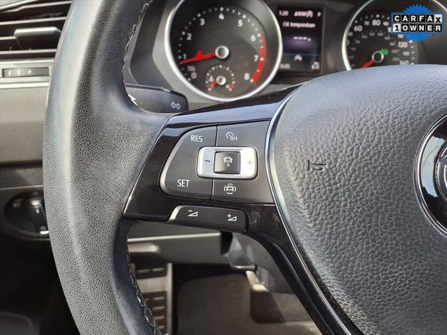Used 2021 Volkswagen Tiguan SE R-Line image 24