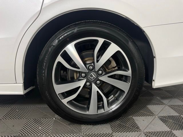 Used 2024 Honda Odyssey Touring image 10