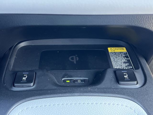 Used 2025 Toyota Corolla XSE image 15