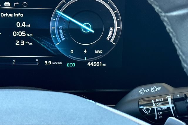 Certified 2024 Kia Niro Wind FWD image 35