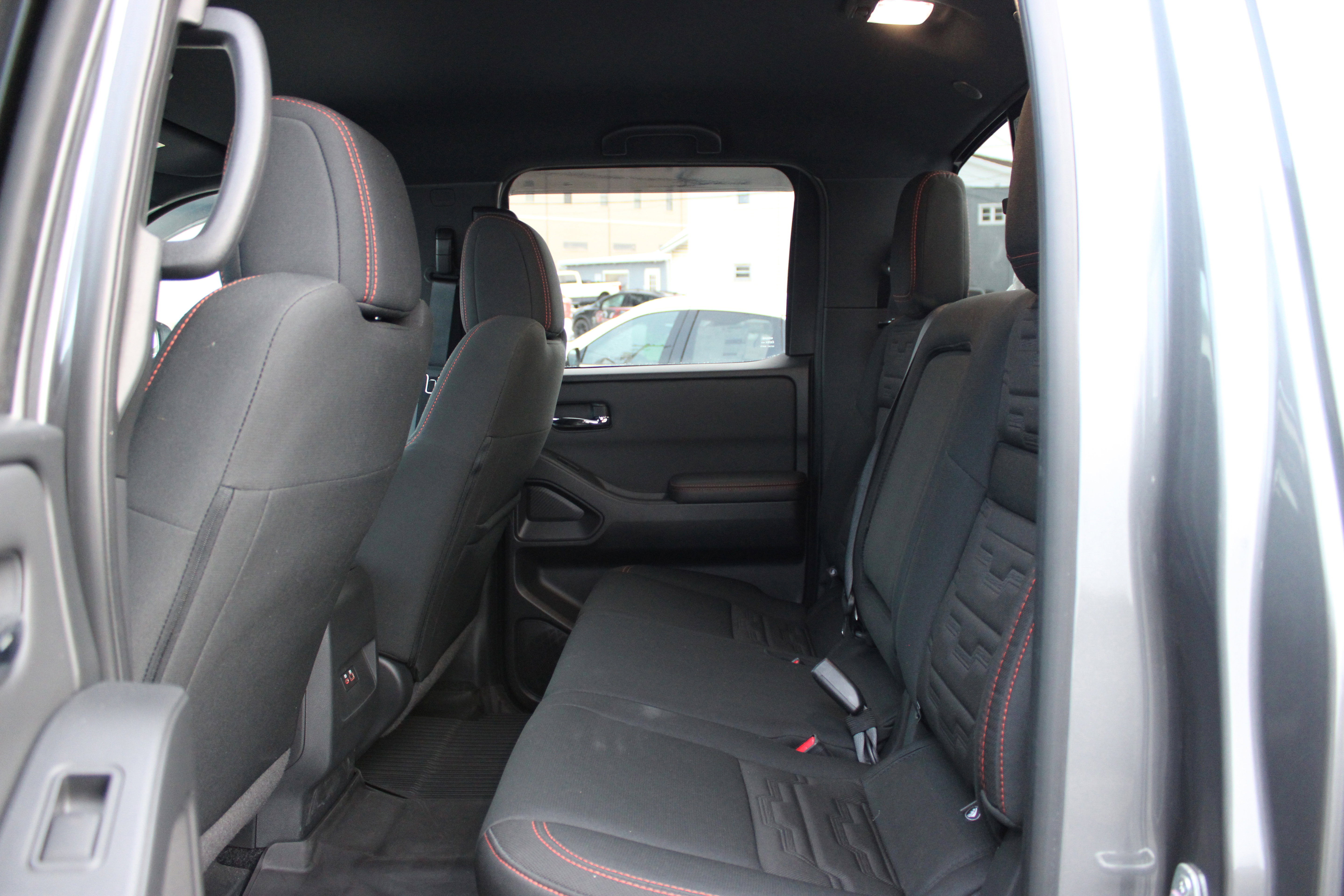 Certified 2024 Nissan Frontier PRO-4X w/ Technology Package image 11