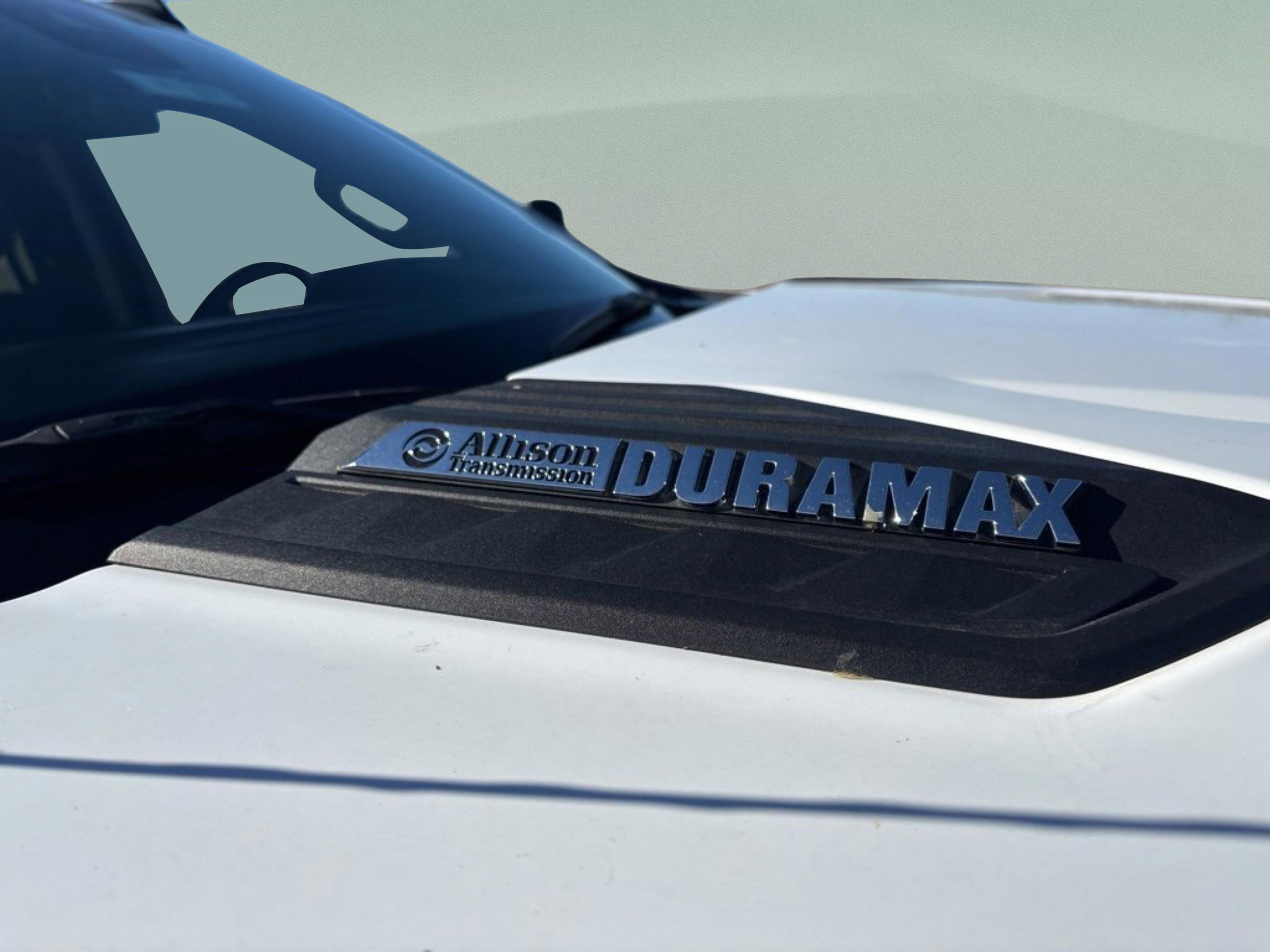 Used 2024 Chevrolet Silverado 2500 LT image 47