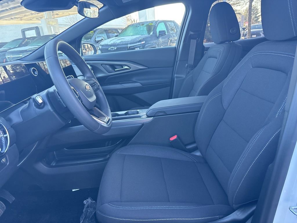 New 2026 Chevrolet Equinox EV LT image 20