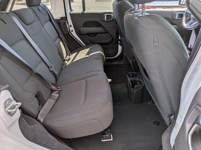 Used 2023 Jeep Wrangler Sahara w/ Cold Weather Group image 23