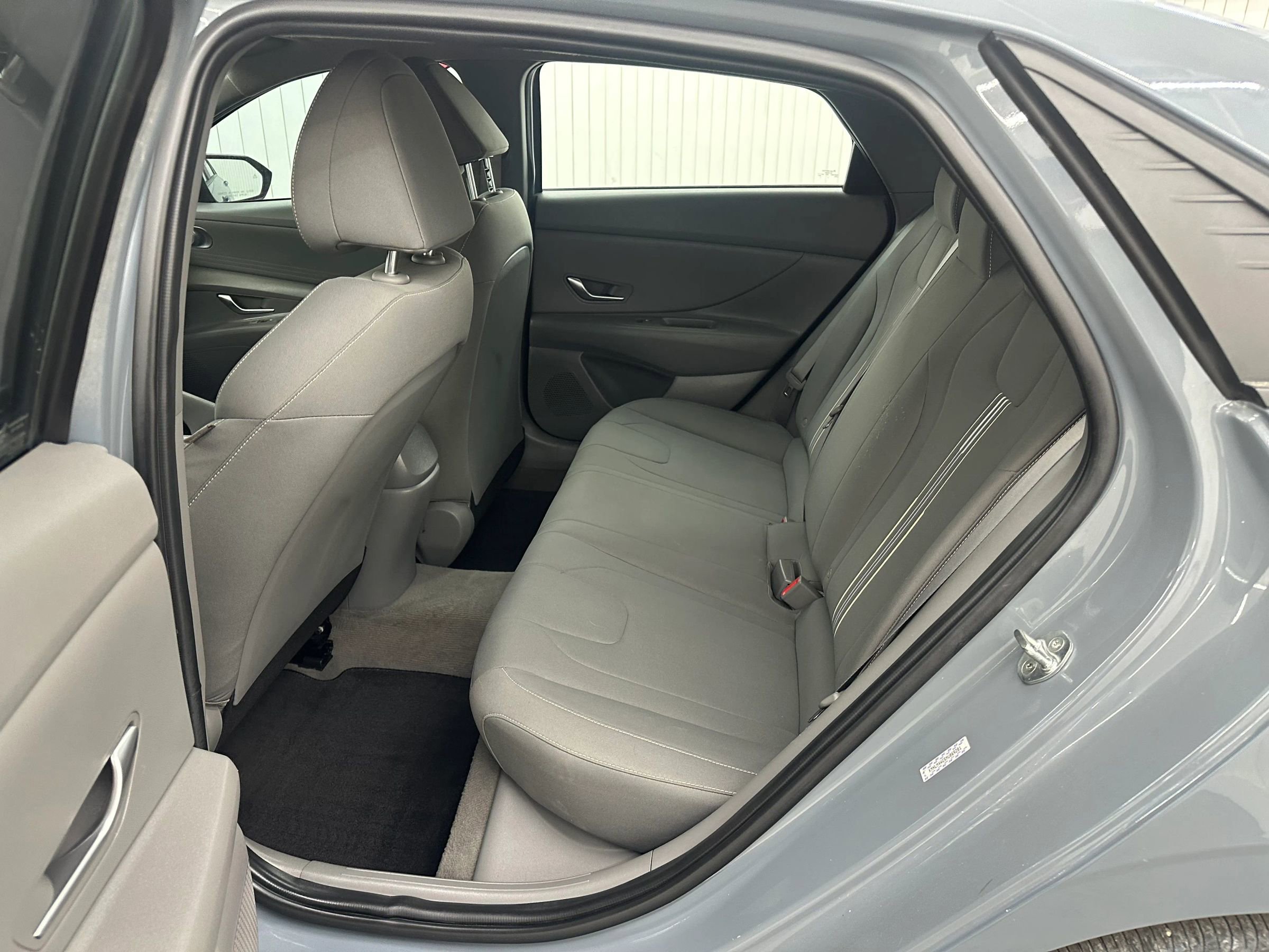 Used 2021 Hyundai Elantra SEL image 12