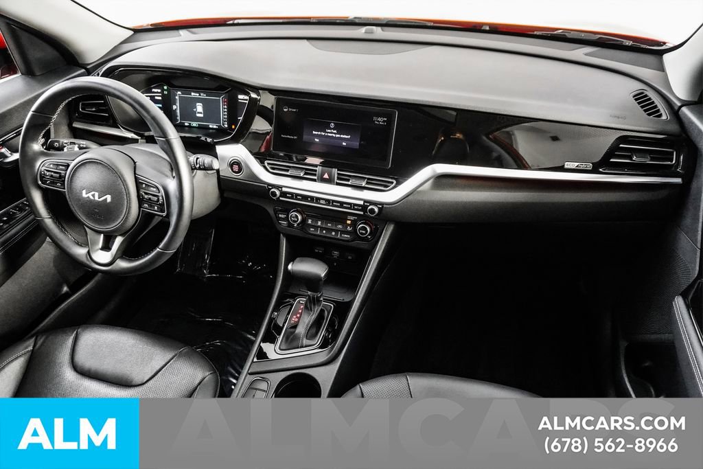 Used 2022 Kia Niro Touring Special Edition image 22