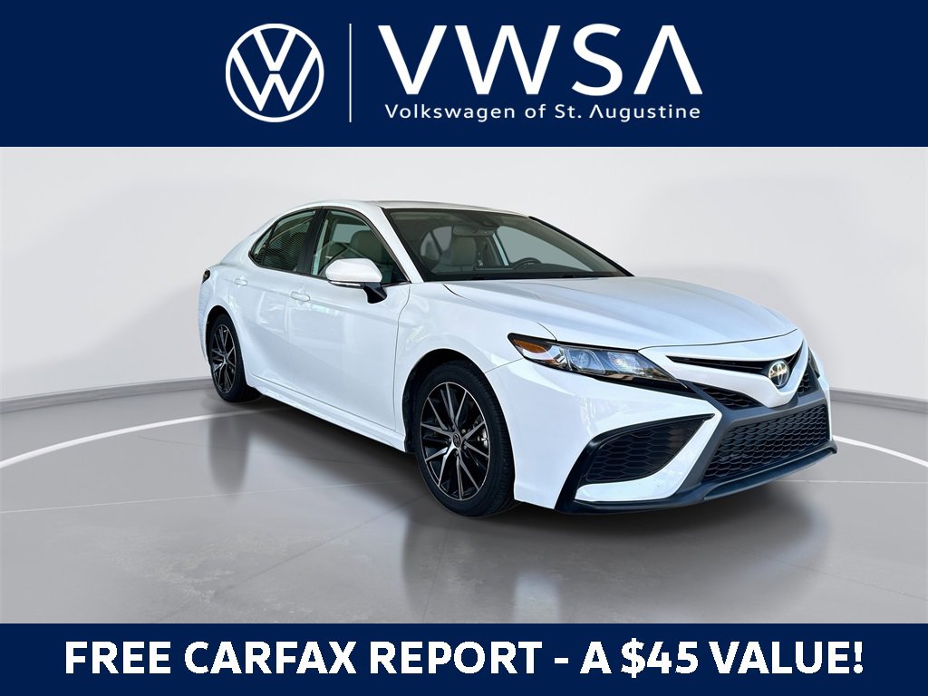 Used 2024 Toyota Camry SE