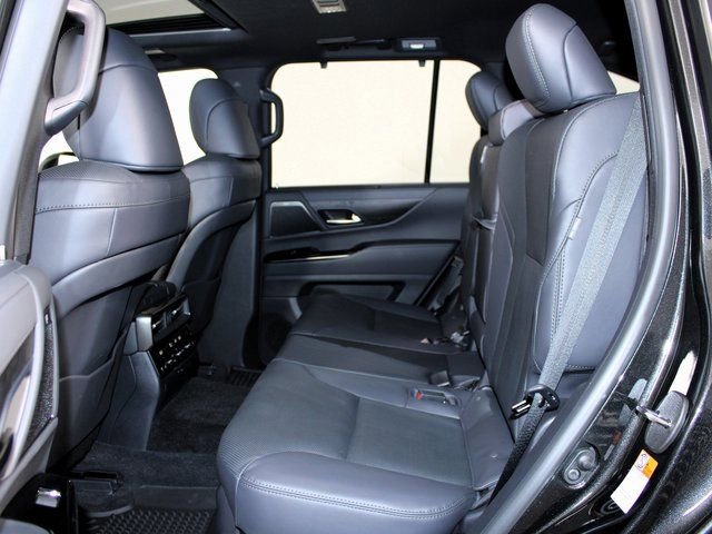 Used 2025 Lexus LX 700h Overtrail w/ Accessory Package (Z1) image 25