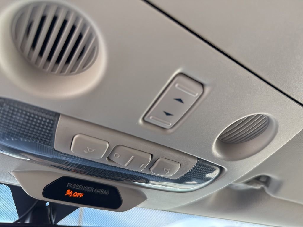 Used 2021 Ford EcoSport SE w/ SE Convenience Package image 17