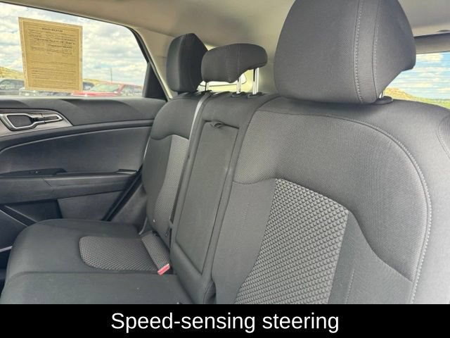 Used 2023 Kia Sportage LX AWD/4WD image 17