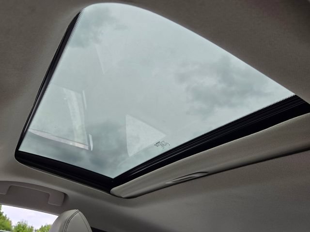 New 2026 Nissan Sentra SL w/ Floor Mat Package FWD image 19