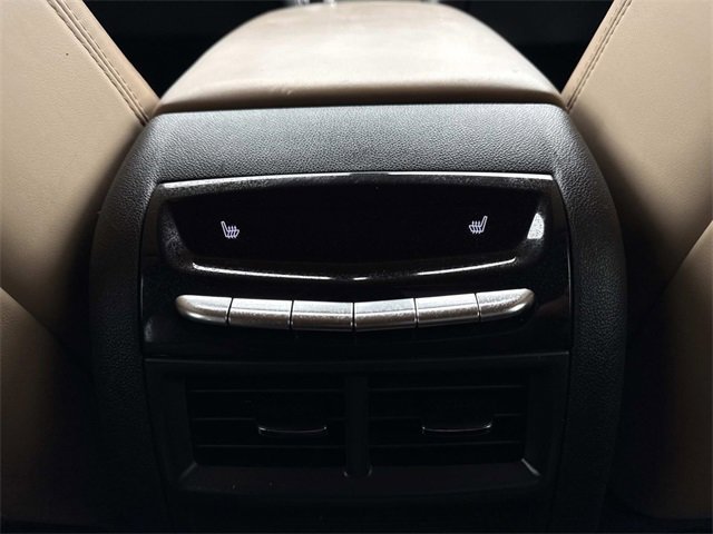 Used 2021 Cadillac XT5 Premium Luxury w/ Platinum Package image 18