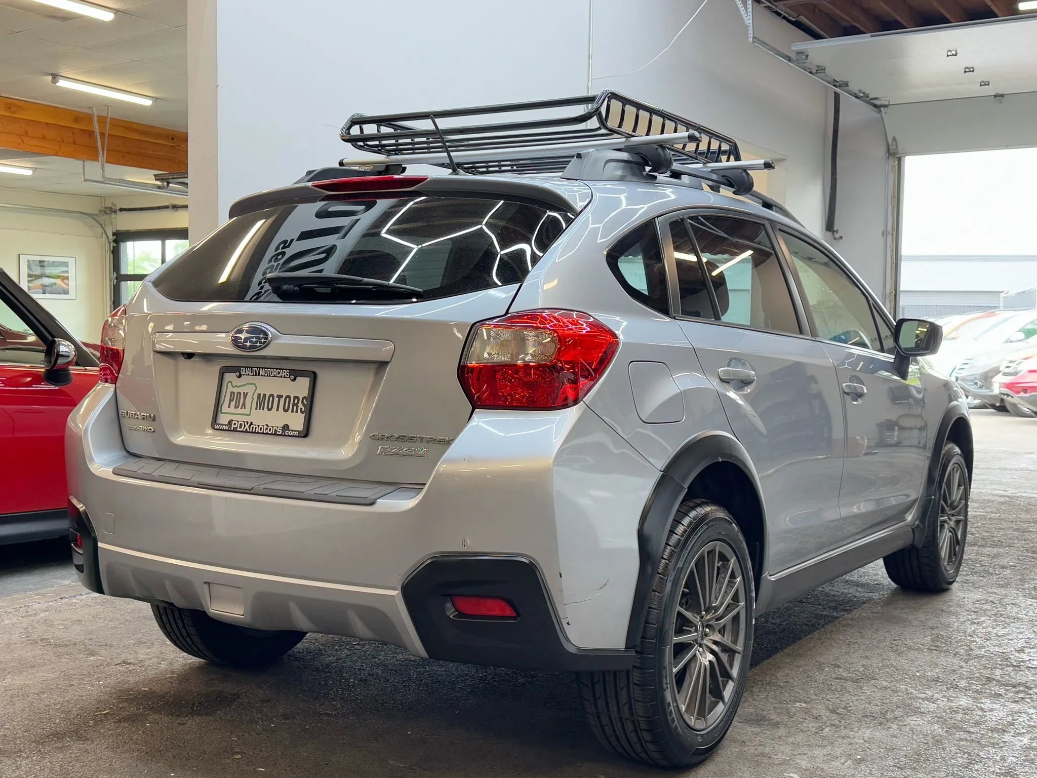 Used 2017 Subaru Crosstrek 2.0i Premium w/ Popular Package #2 image 6