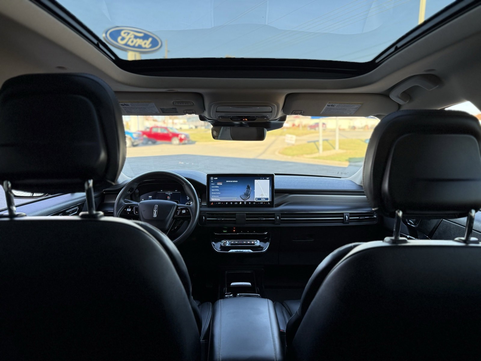 Used 2023 Lincoln Corsair Reserve w/ Equipment Group 202A image 14