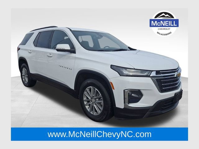 Used 2022 Chevrolet Traverse LT