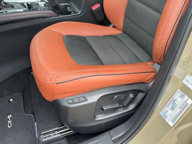 Used 2024 MAZDA CX-5 Carbon Edition image 14