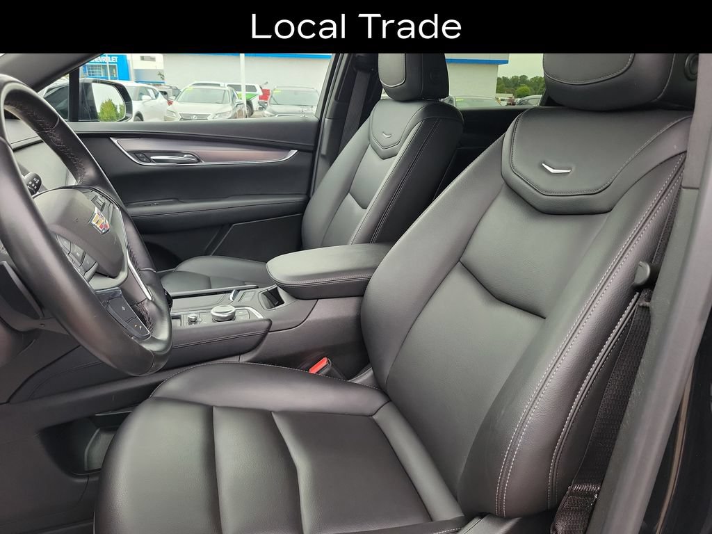 Used 2022 Cadillac XT5 Luxury AWD/4WD image 6