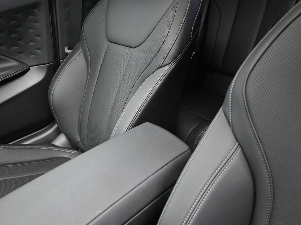 Certified 2024 BMW 230i Coupe w/ Premium Package image 14