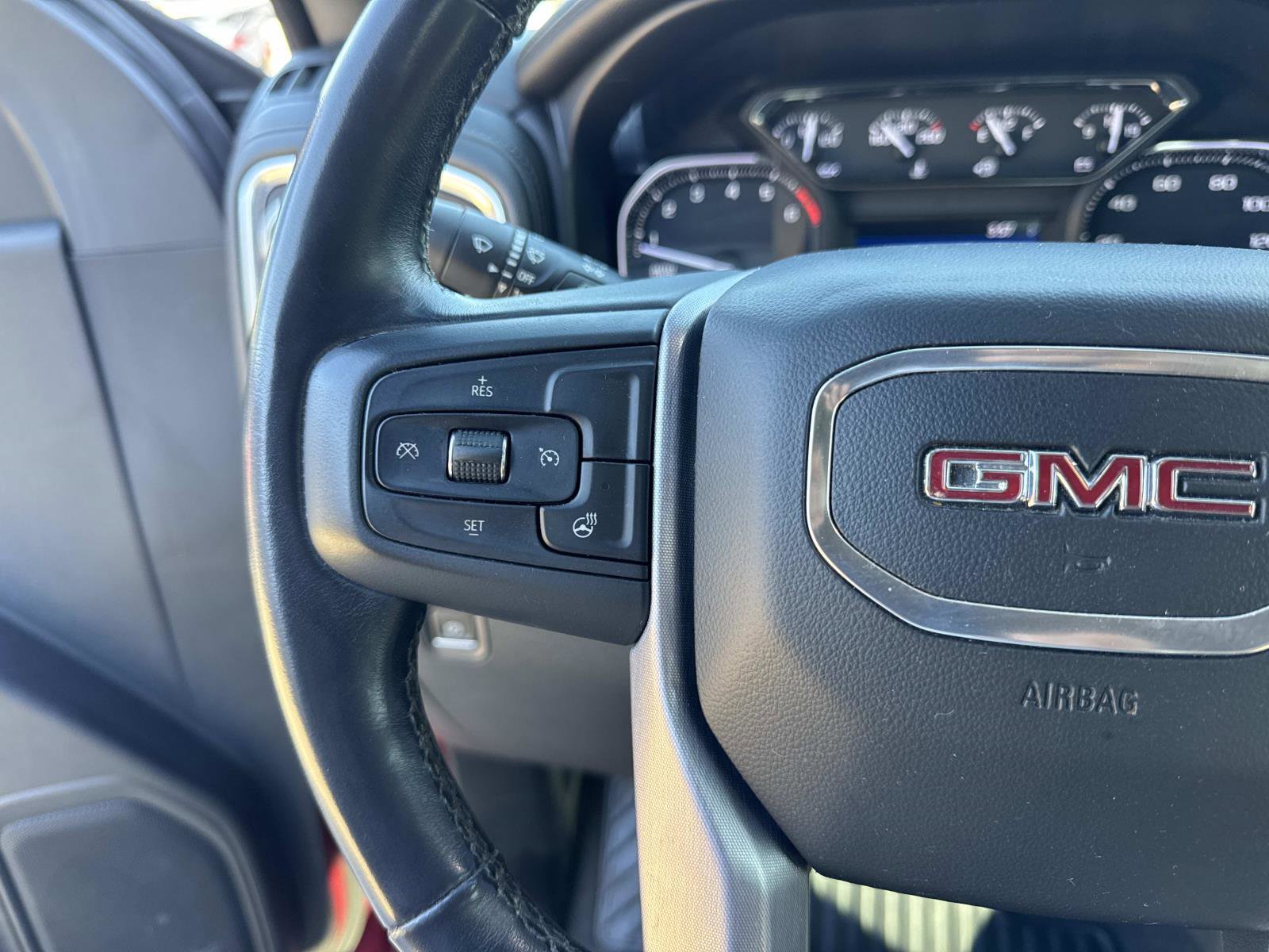 Used 2019 GMC Sierra 1500 SLE w/ SLE Value Package image 21