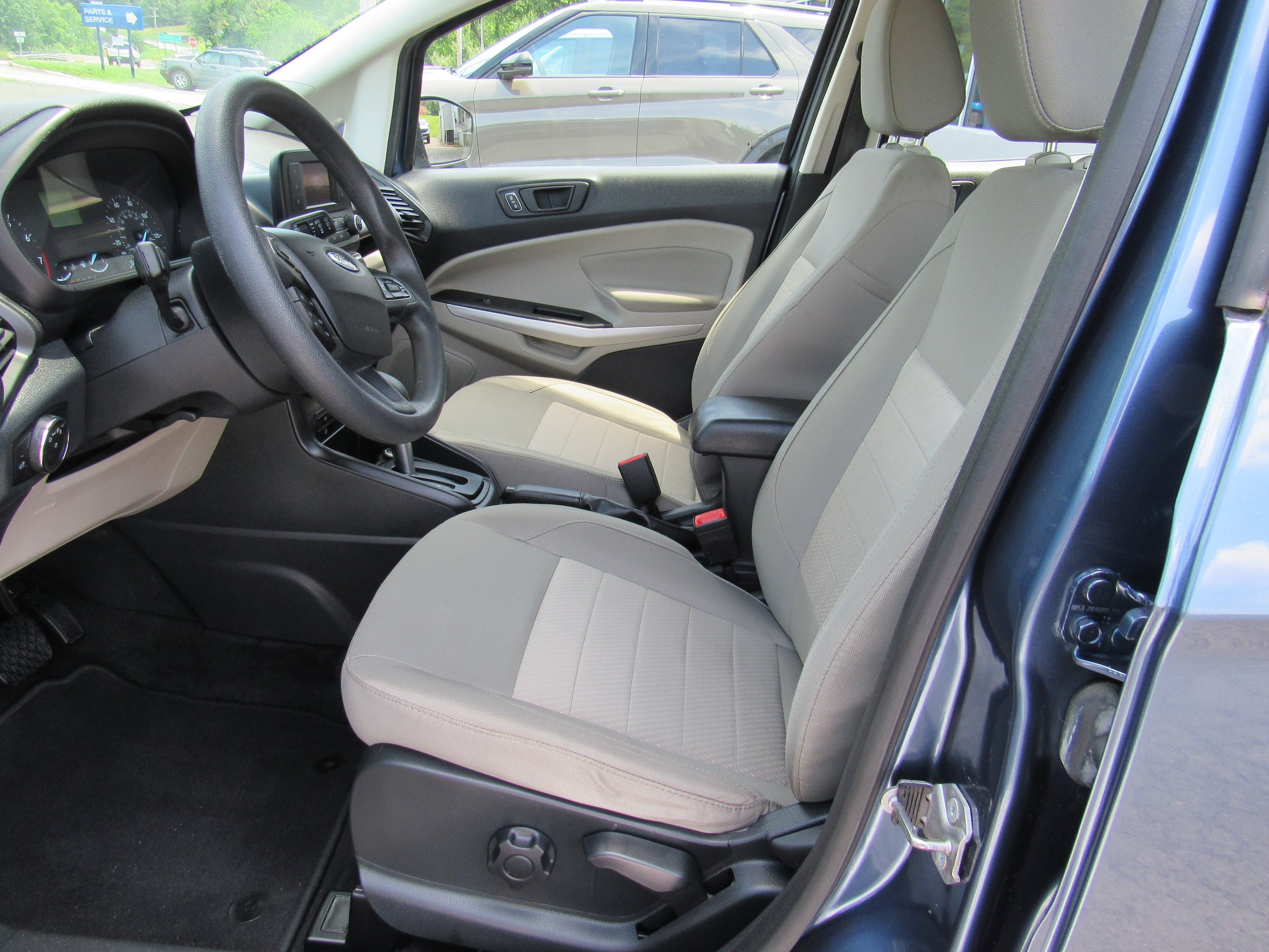 Used 2021 Ford EcoSport S AWD/4WD image 15