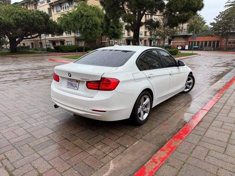 Used 2014 BMW 320i Sedan RWD image 8