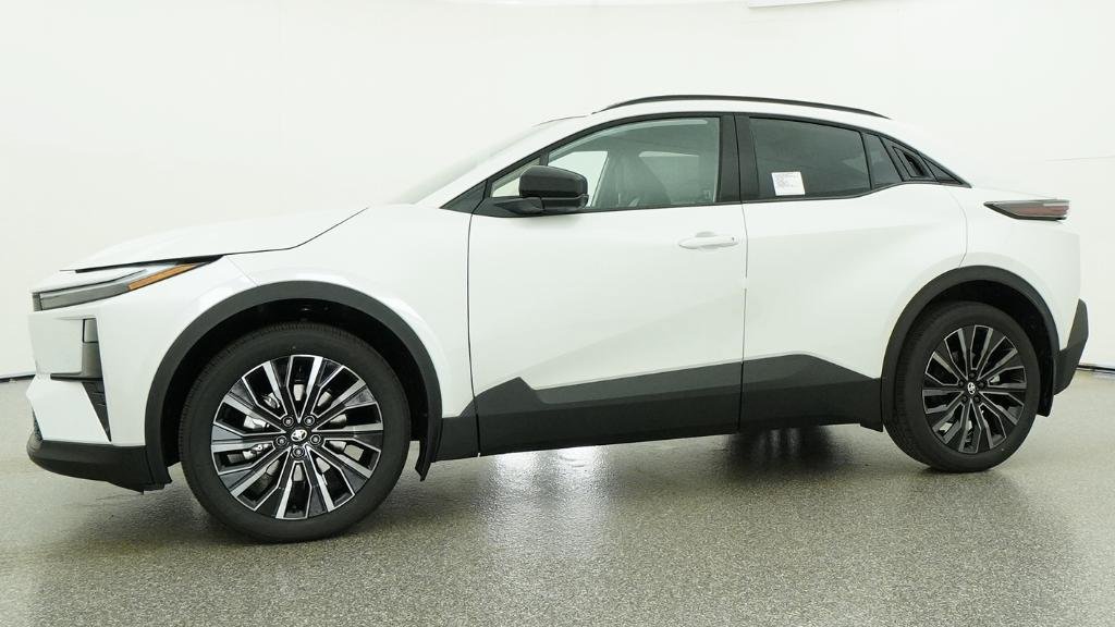New 2026 Toyota C-HR AWD/4WD image 58