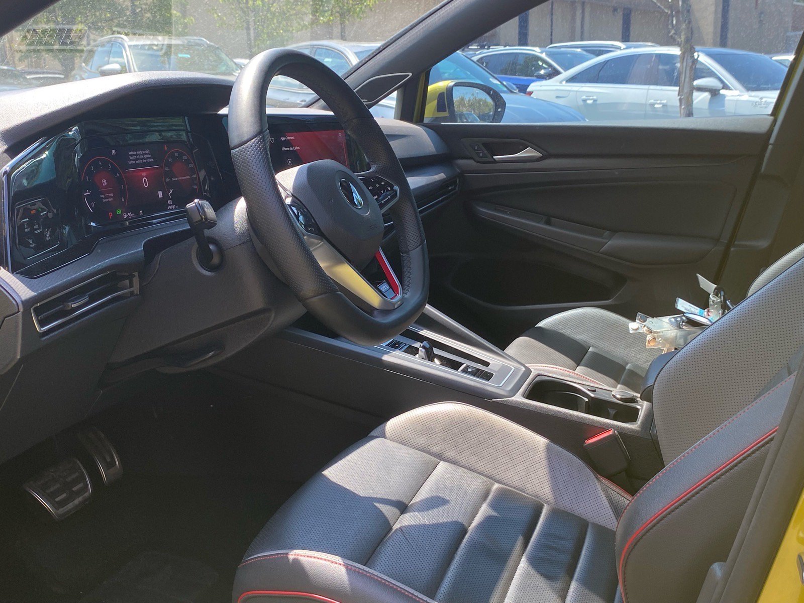 Used 2022 Volkswagen GTI Autobahn FWD image 11