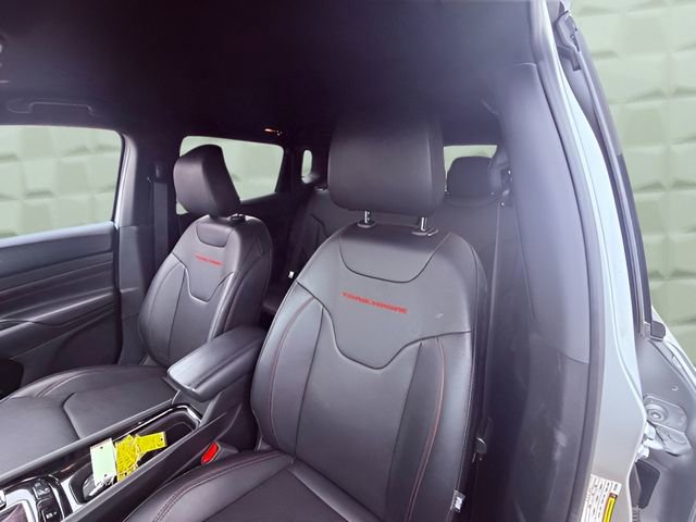 Certified 2025 Jeep Compass Trailhawk w/ Trailhawk Elite Group image 19