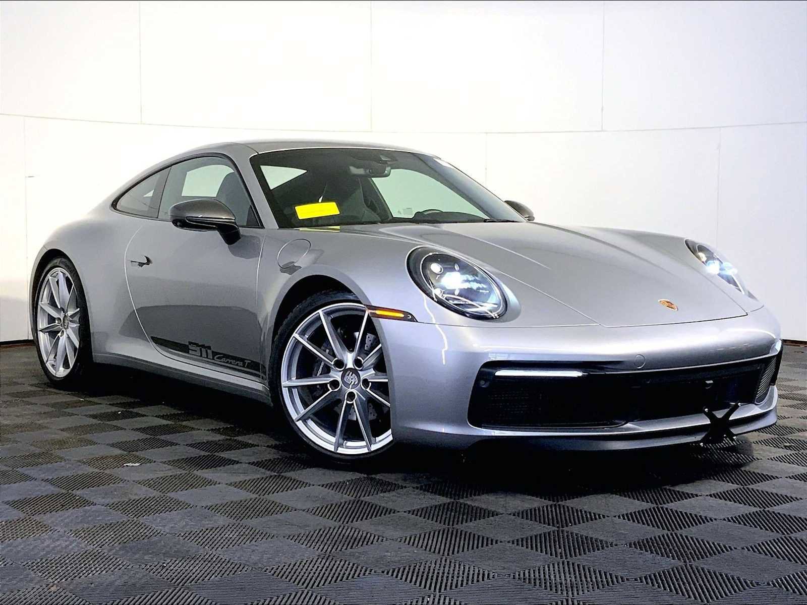 Used 2024 Porsche 911 Carrera T image 9