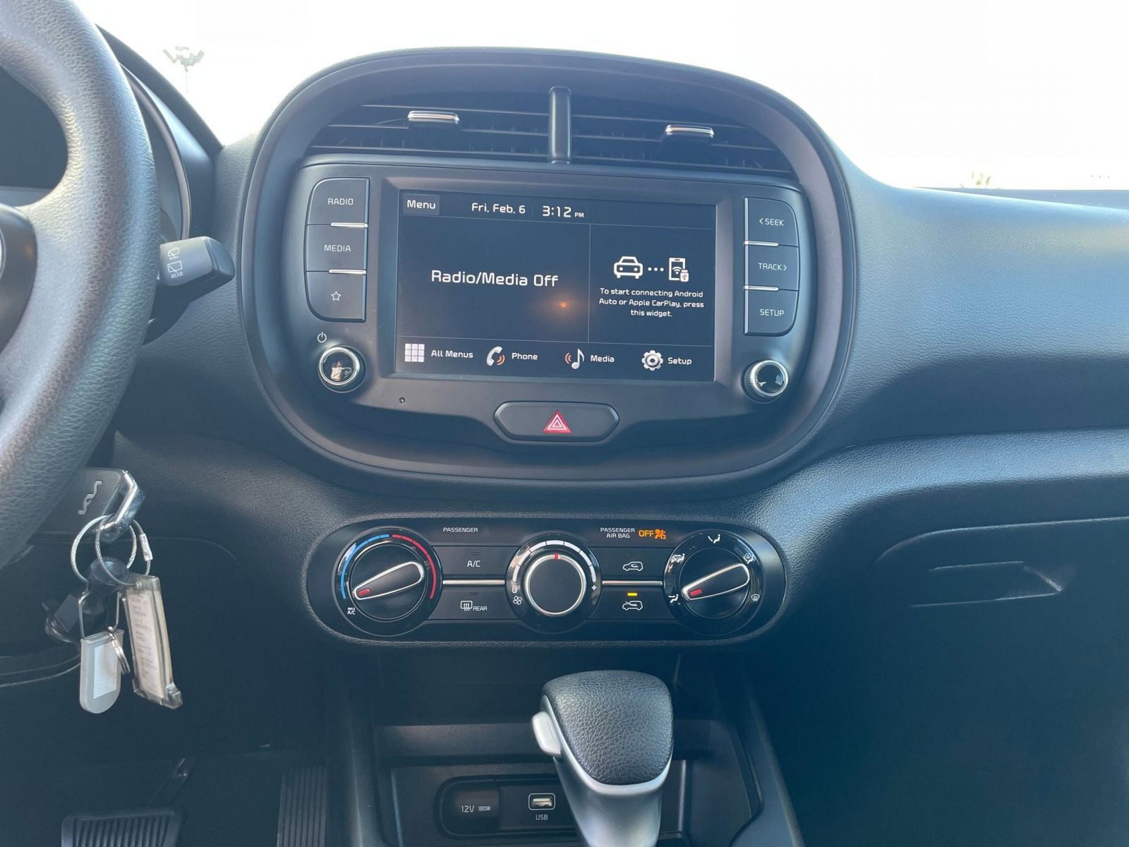 Used 2025 Kia Soul LX w/ LX Technology Package image 17