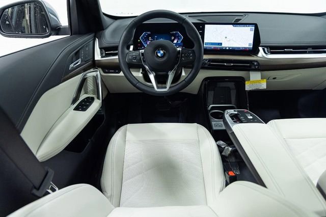 New 2026 BMW X1 xDrive28i w/ Technology Package image 4