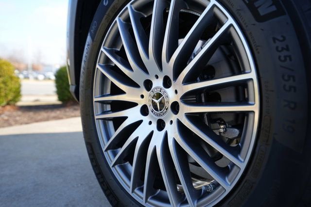 Used 2026 Mercedes-Benz GLC 300 4MATIC image 15