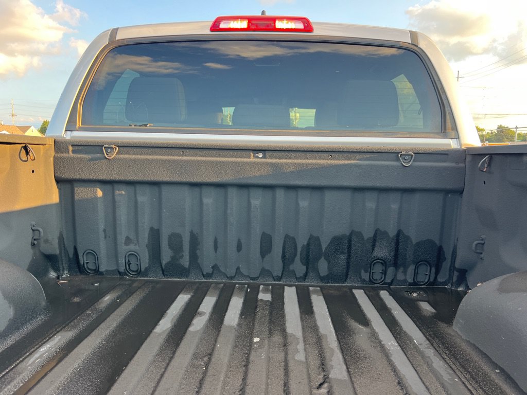 Used 2020 Toyota Tundra SR5 w/ SR5 Leather Package AWD/4WD image 12