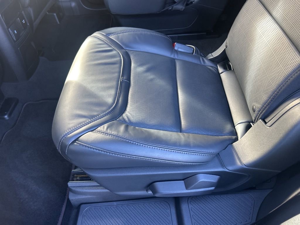 Used 2022 Ford Explorer Platinum w/ Equipment Group 601A image 39