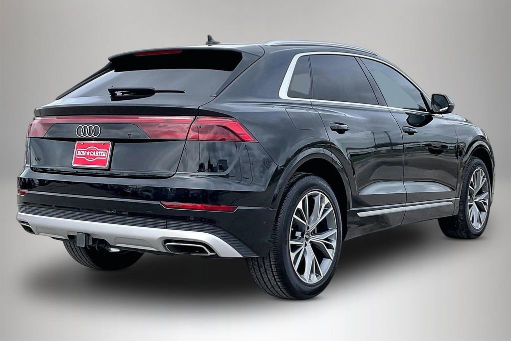 Used 2024 Audi Q8 Premium Plus w/ Premium Plus Package image 5