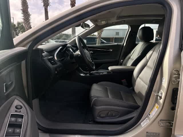 Used 2014 Chevrolet Impala LTZ FWD image 10