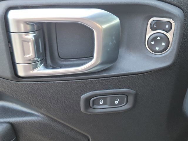 New 2026 Jeep Wrangler Willys image 34