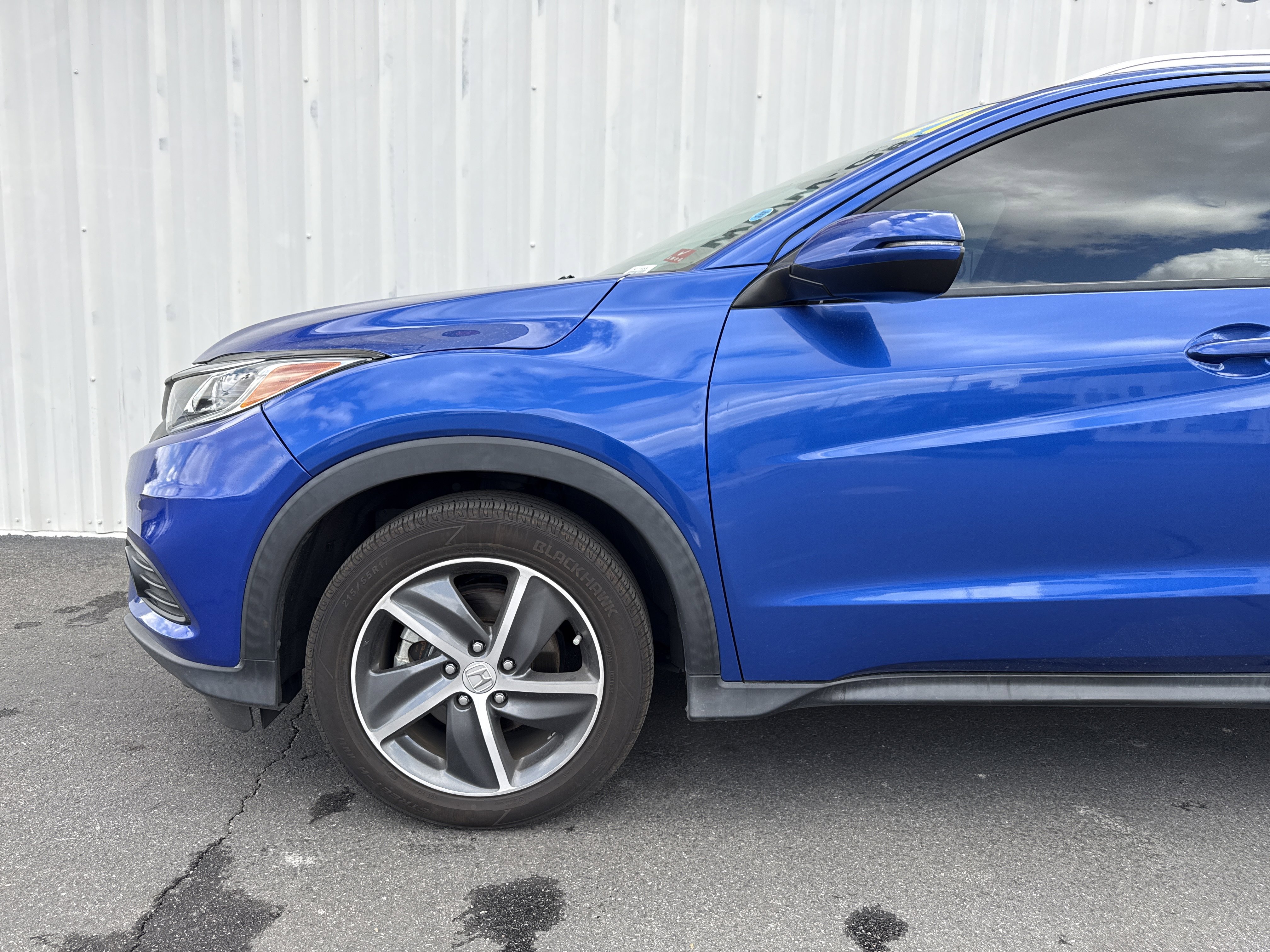 Used 2021 Honda HR-V EX image 3