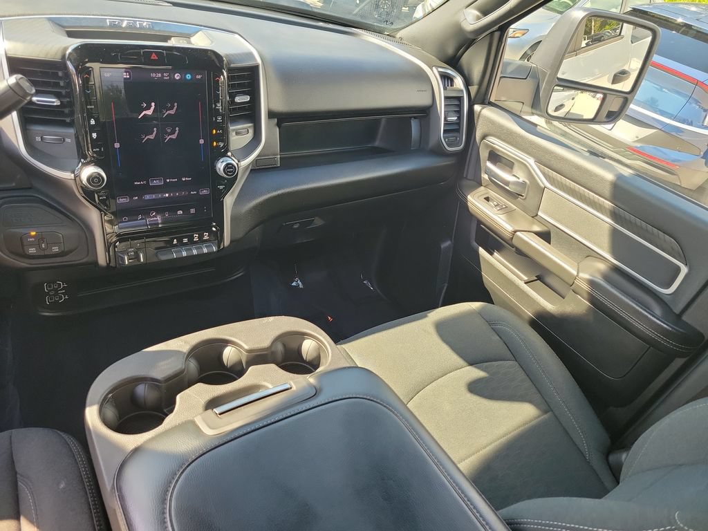 Used 2026 RAM 2500 Big Horn AWD/4WD image 28