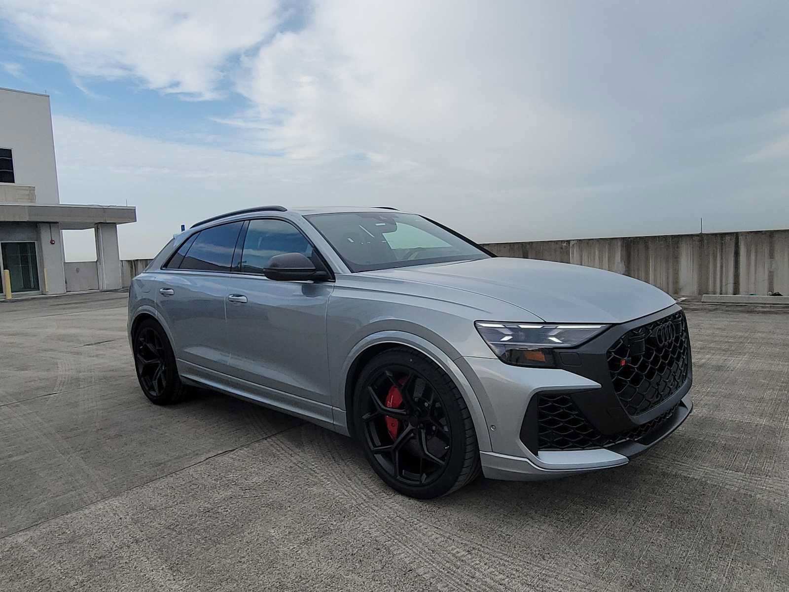 New 2026 Audi RS Q8 performance AWD/4WD image 8
