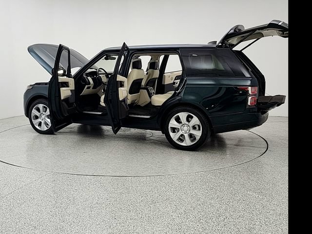 Used 2018 Land Rover Range Rover Long Wheelbase Supercharged AWD/4WD image 12