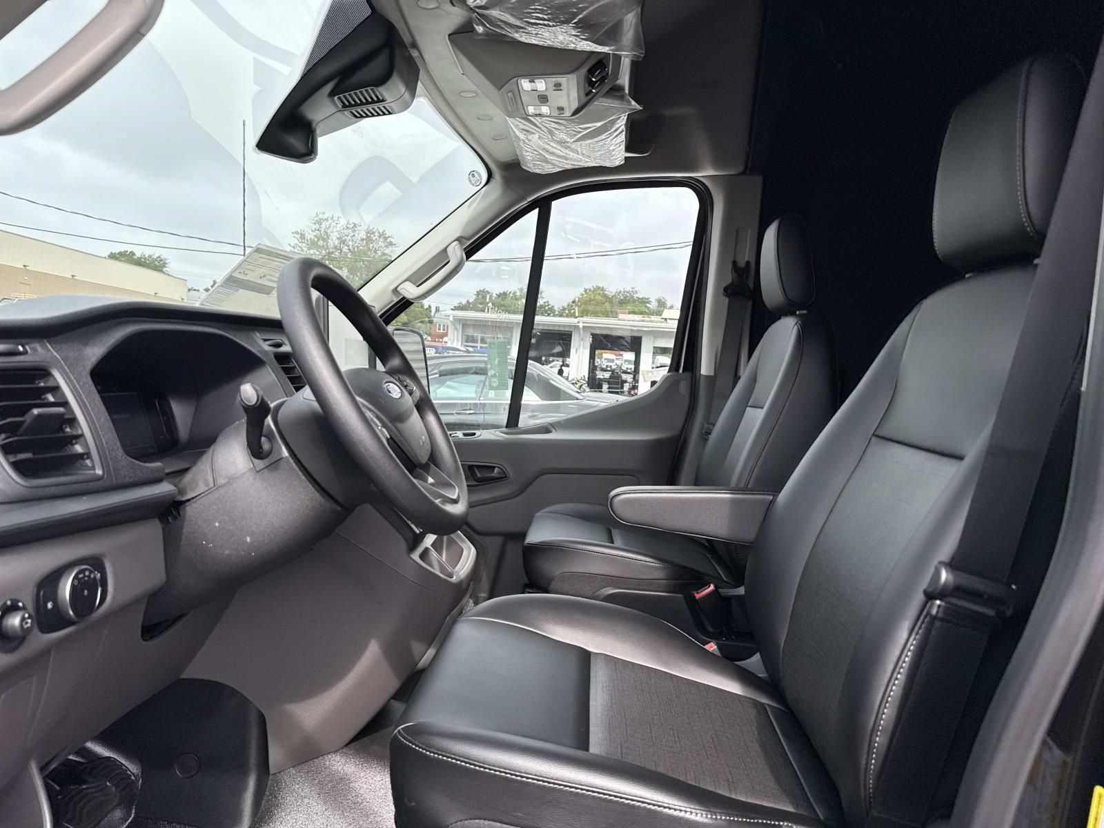 New 2026 Ford Transit 350 148 High Roof Extended DRW w/ Upfitter Package AWD/4WD image 10