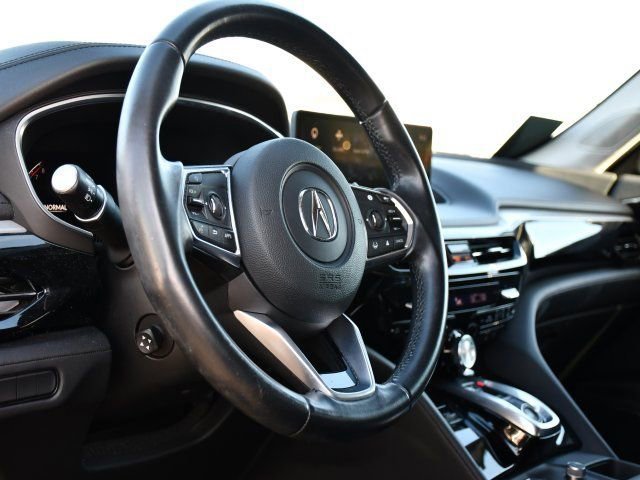 Used 2023 Acura MDX FWD w/ Technology Package image 11