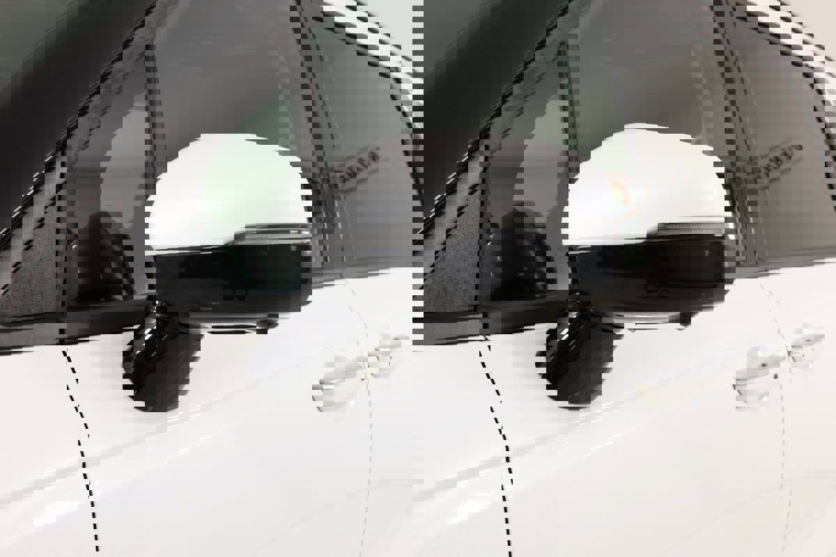 Used 2024 Kia Carnival SX Prestige image 50